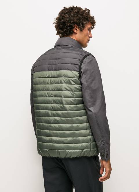 muškarci isprano crno color block podstavljeni prsluk Pepe Jeans JZ8H840