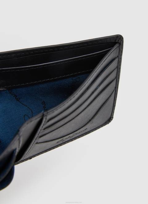 muškarci crno kožni novčanik s graviranim logom Pepe Jeans JZ8H1298