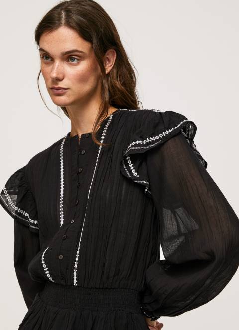 žene crno mini haljina s izvezenim detaljima Pepe Jeans JZ8H190