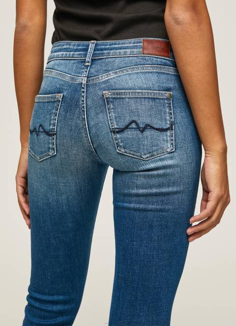 žene traper pixie uske traperice srednjeg kroja Pepe Jeans JZ8H54