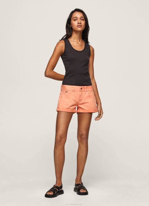 zene_breskva_standardne_pamucne_kratke_hlace_pepe_jeans_jz8h526.jpg žene breskva standardne pamučne kratke hlače Pepe Jeans JZ8H526 - Slika 1