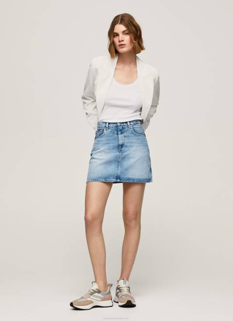 zene_traper_traper_suknja_regularnog_kroja_pepe_jeans_jz8h479.jpg žene traper traper suknja regularnog kroja Pepe Jeans JZ8H479 - Slika 1
